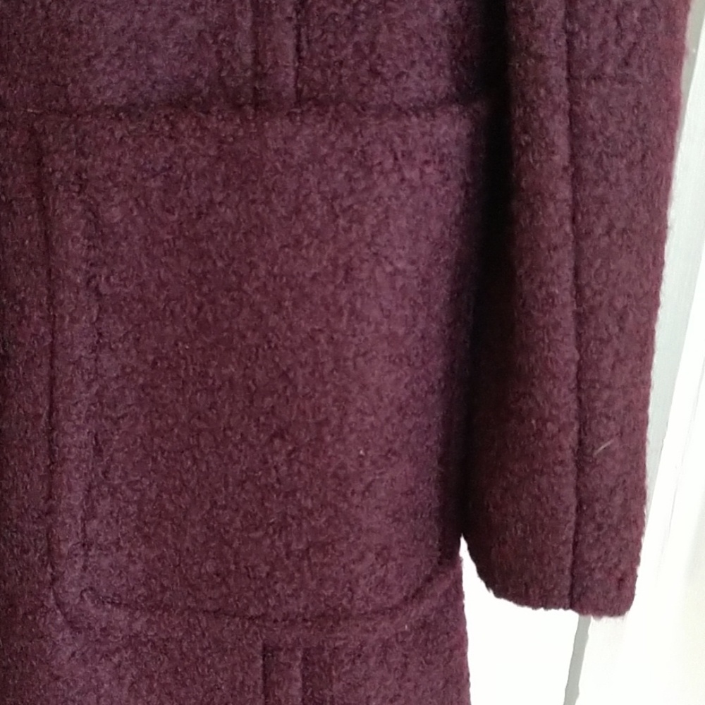 Coat - Picture 5 of 6